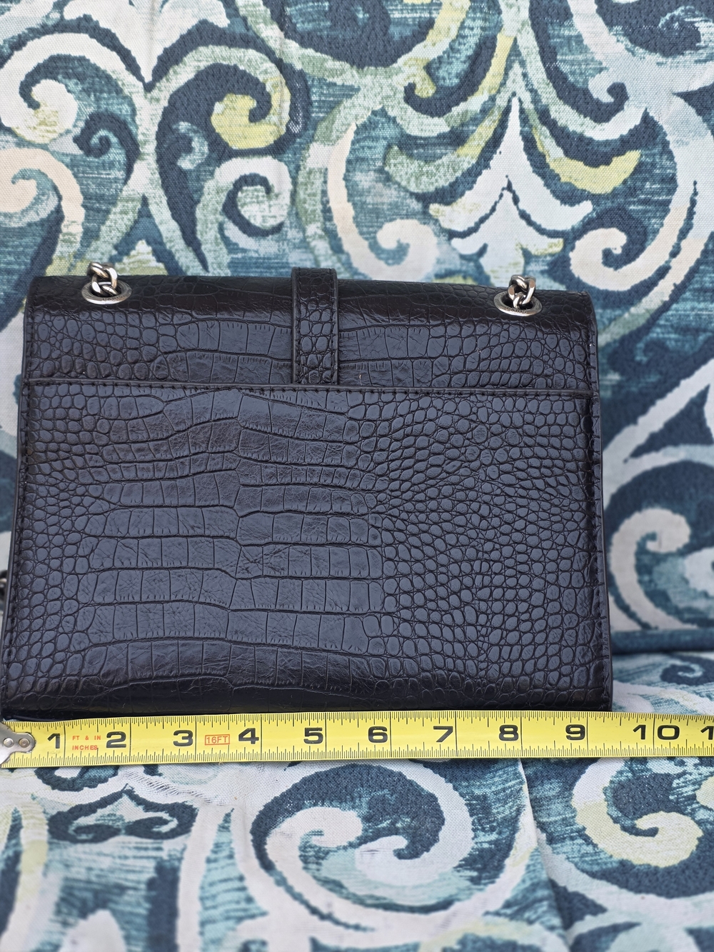 Saint Laurent Inspired Black Croc-Embossed Chain Shoulder Bag - Picture 8 of 14